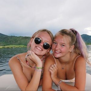 Meet your Posher, Michaela